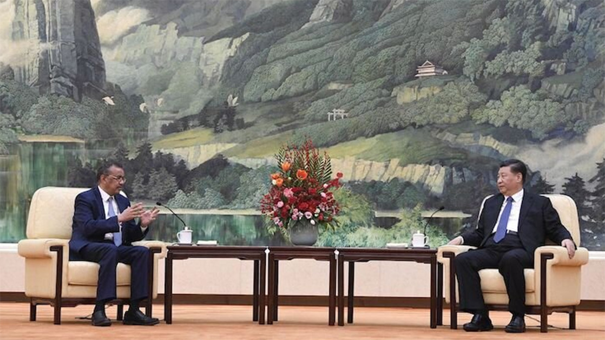 Le directeur de l'OMS Tedros Adhanom Ghebreyesus et le président chinois Xi Jinping, en réunion à Pékin le 20 janvier 2020.