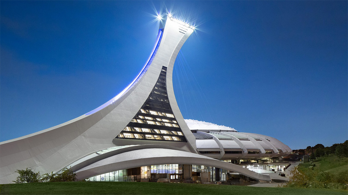 La tour du stade olympique de Montréal. Photo : © Provencher Roy.