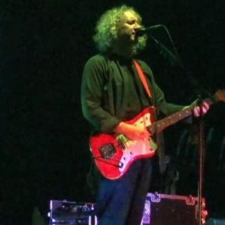 Le chanteur Kevin Shields, du groupe My Bloody Valentine, en spectacle le 6 novembre 2013 à Montréal