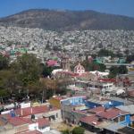 Vue du quartier Cuautepec depuis la ligne 1 du Cablebus.