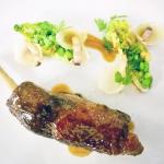 Pintade confite et petits pois à la française, Restaurant Le Clair de la Plume